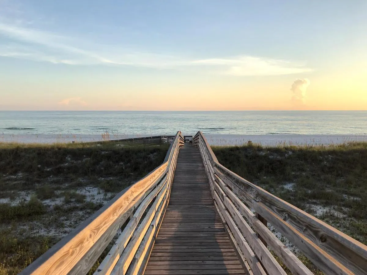 Bid-A-Wee Beach Bungalow Home Panama City Beach Holiday home