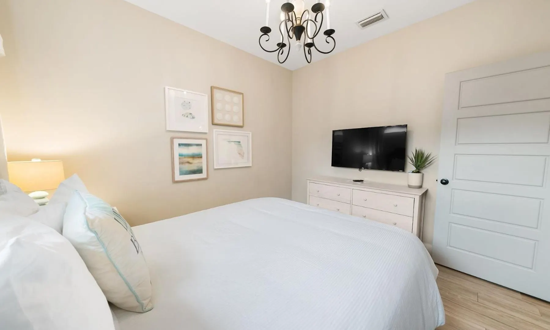 Bid-A-Wee Beach Bungalow Home Panama City Beach